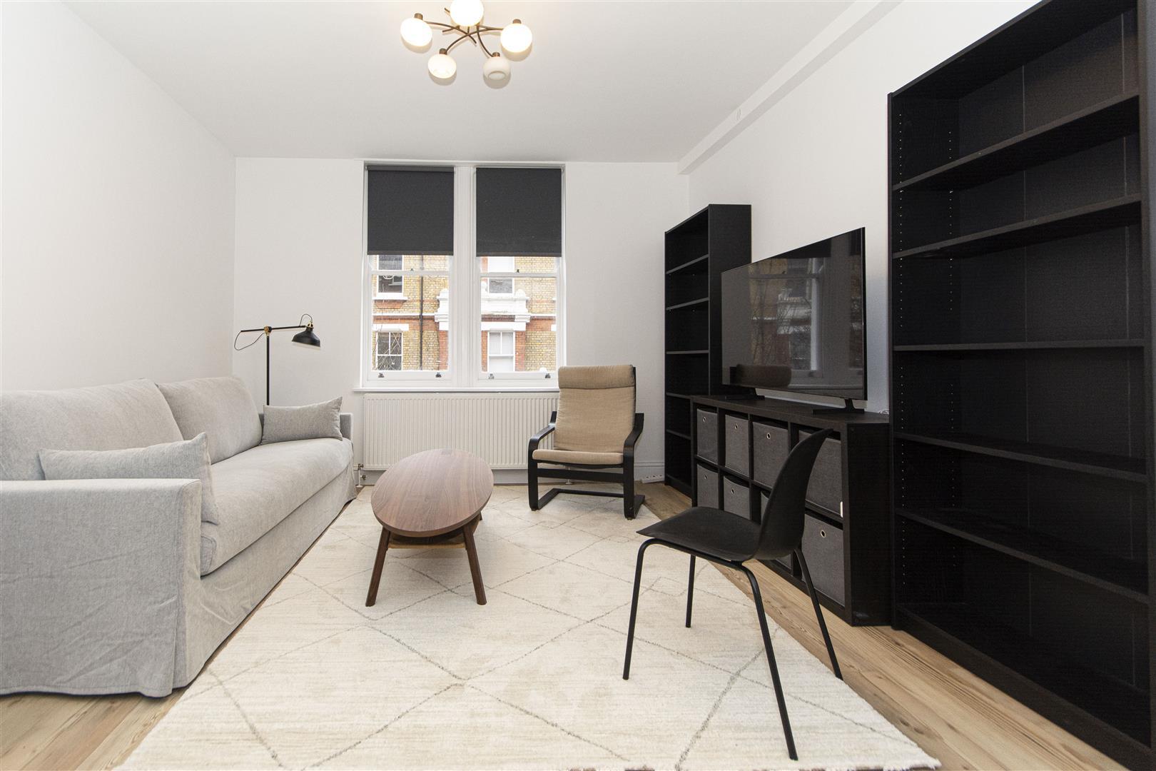 Flat Rushcroft Road in Greater London