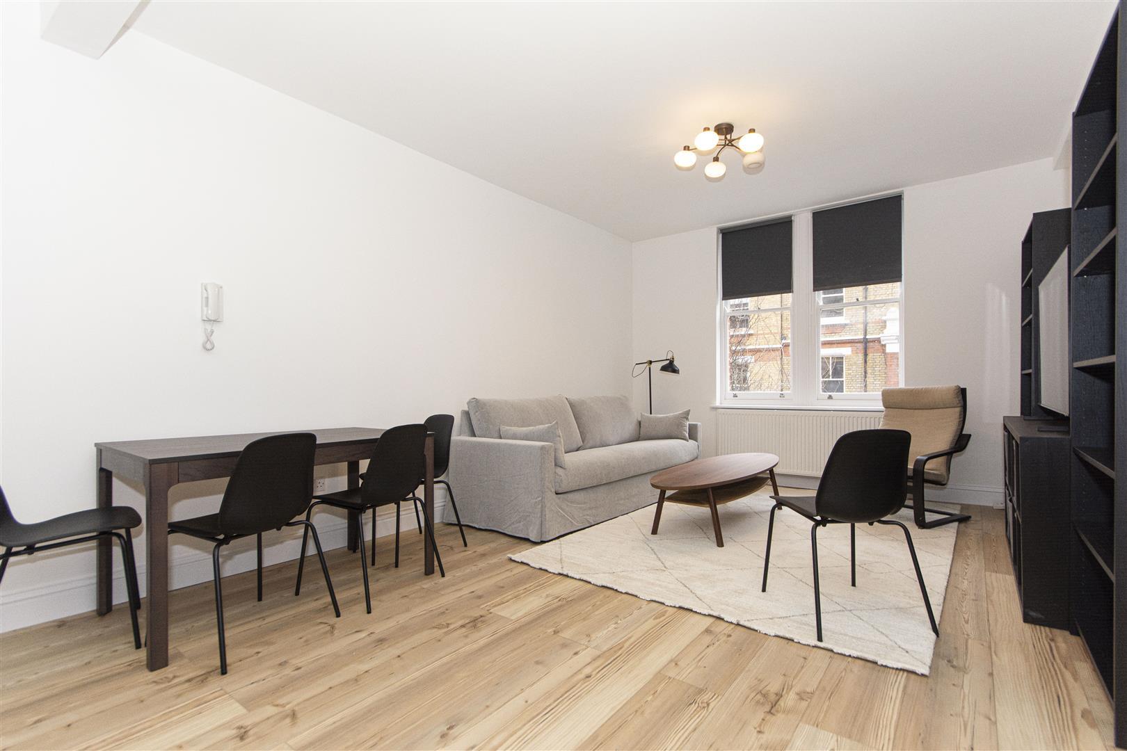 Flat Rushcroft Road in Greater London