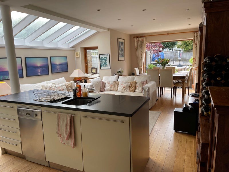 Room Lysia Street in Greater London