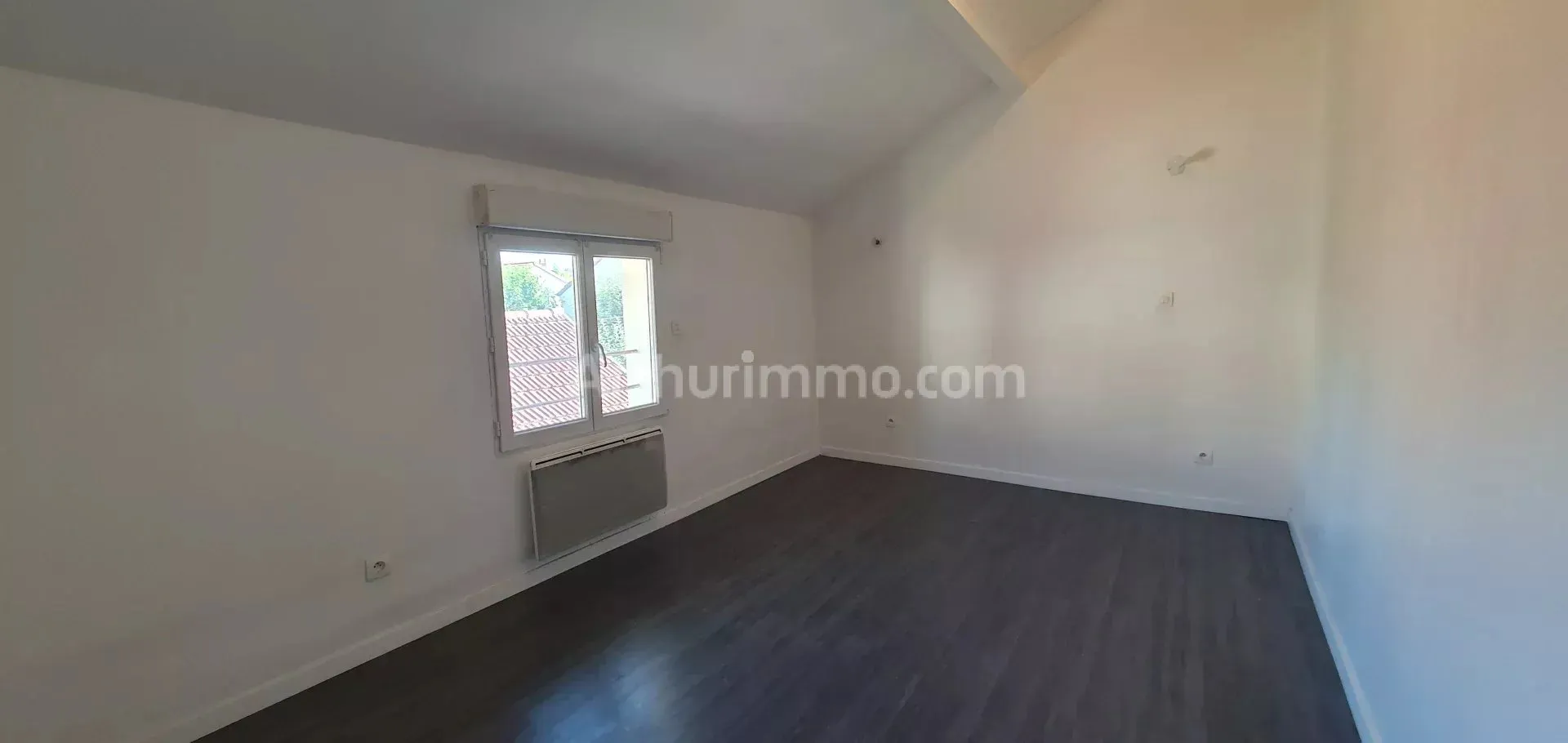 Appartement Avenue Paul Vaillant-Couturier à Paray-Vieille-Poste