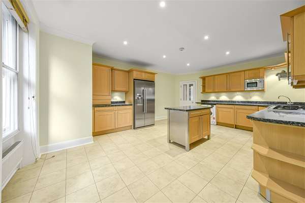 Flat Maida Vale in City of Westminster