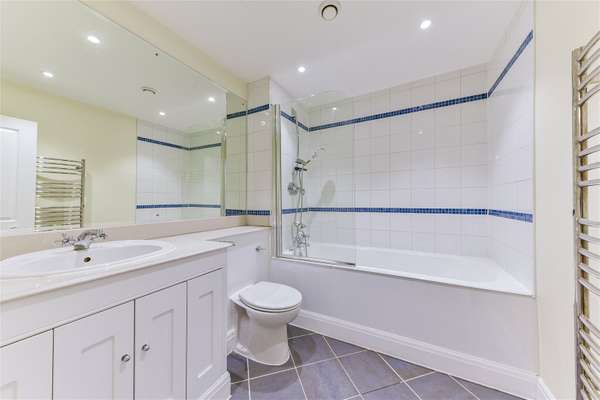 Flat Maida Vale in City of Westminster