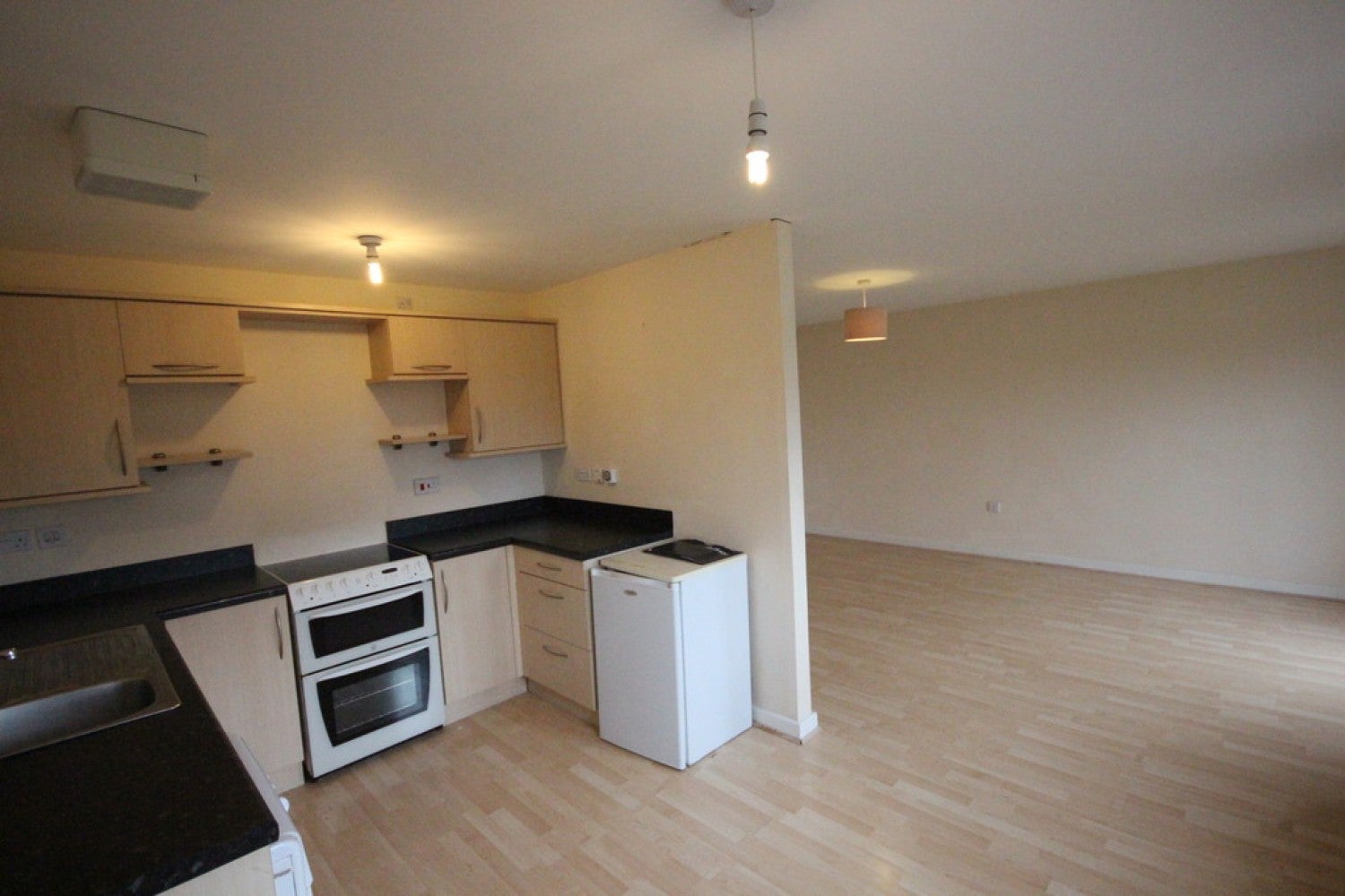 Flat Queen Mary Rise in Sheffield