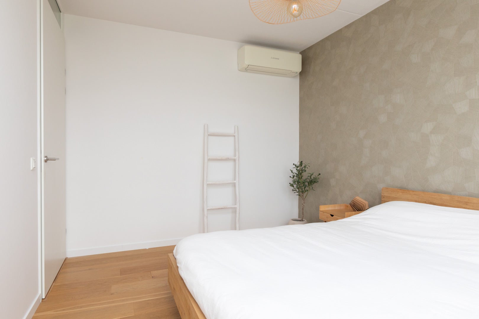 Tussenwoning te koop: Evert Egbertsstraat 79, Sneek