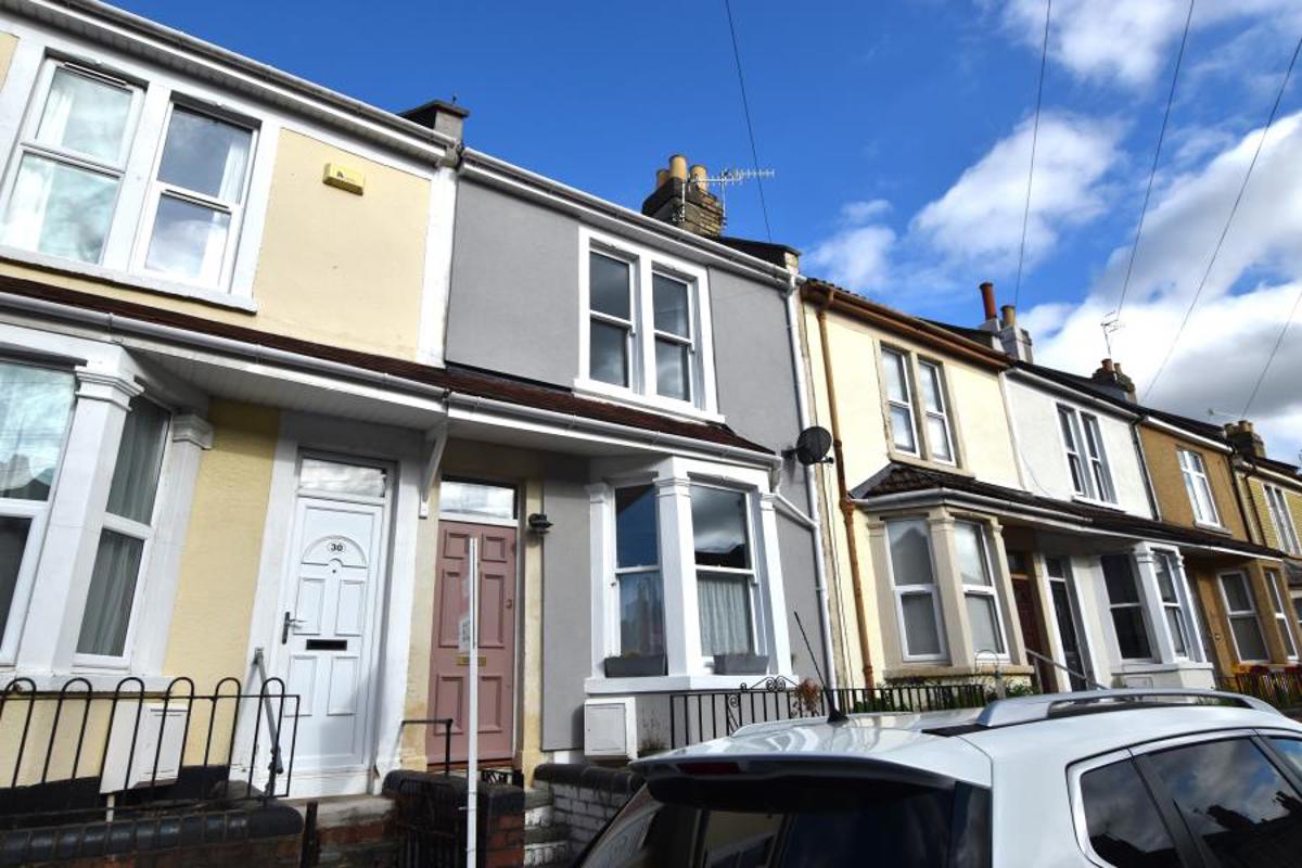 House Friezewood Road in Bristol