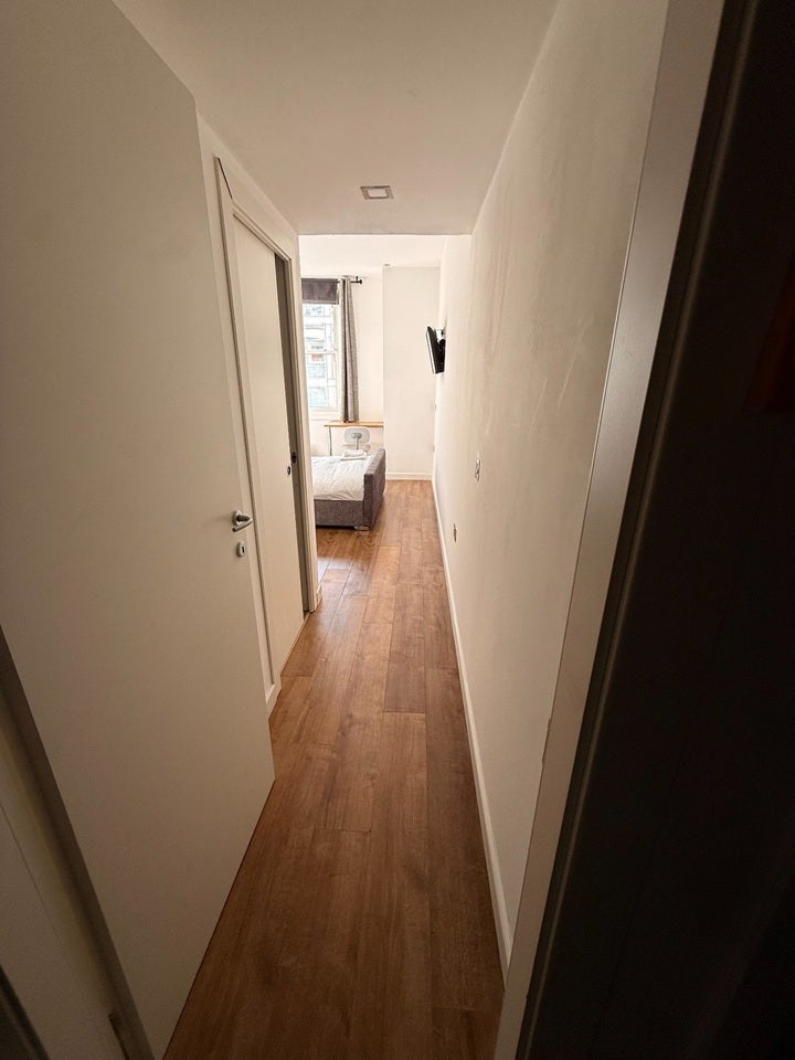 Room Clerkenwell Road in Greater London
