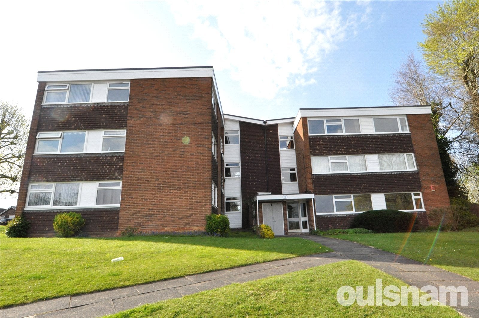 Flat Grovewood Drive in Birmingham