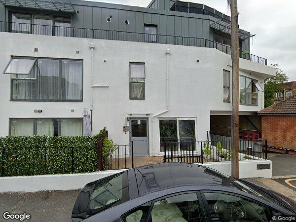 Flat Windsor Close in Greater London