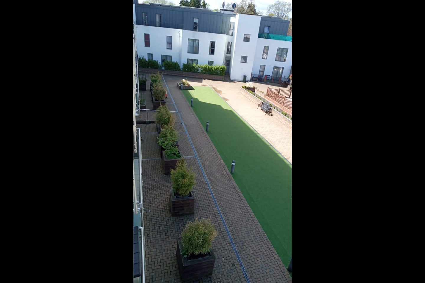 Flat Windsor Close in Greater London