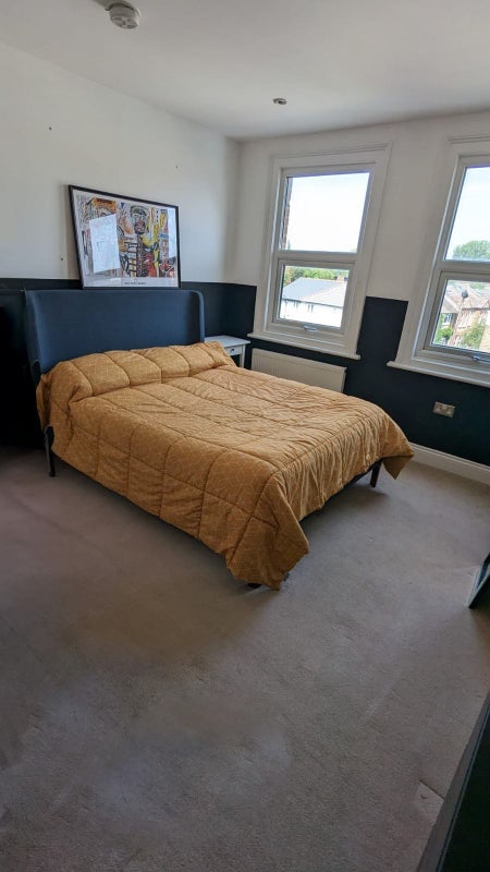 Room Honor Oak Park in Greater London