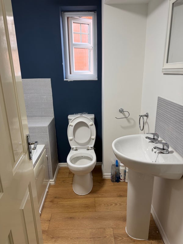 Room Cornfield Close in North West Leicestershire