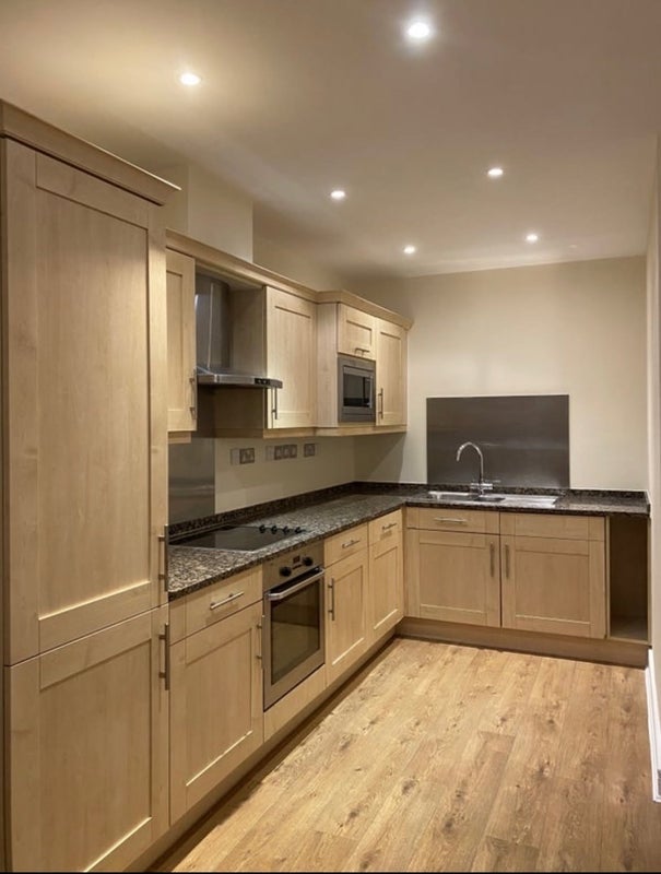Room Bermondsey Street in Greater London