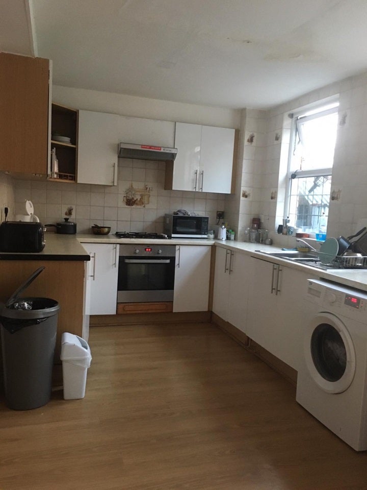 Room Minnow Walk in Greater London