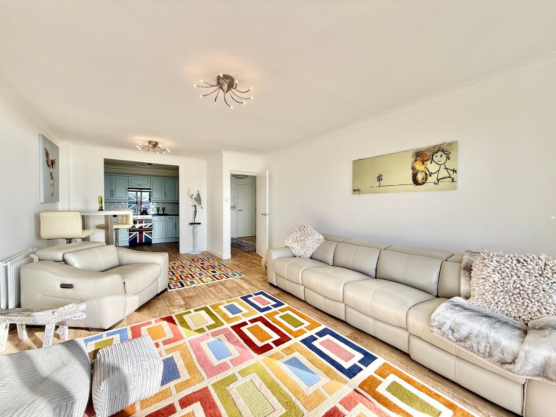 Flat Sutton Place in Rother