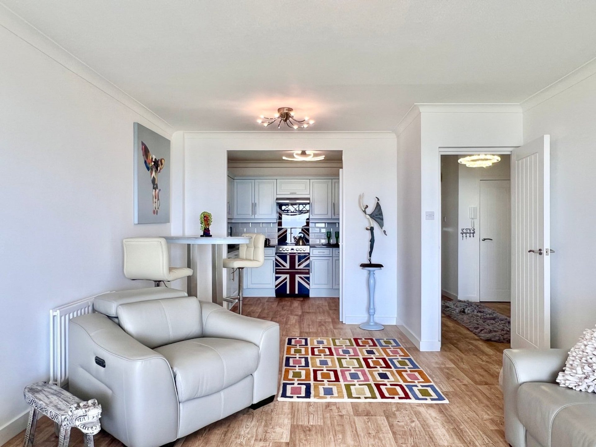Flat Sutton Place in Rother