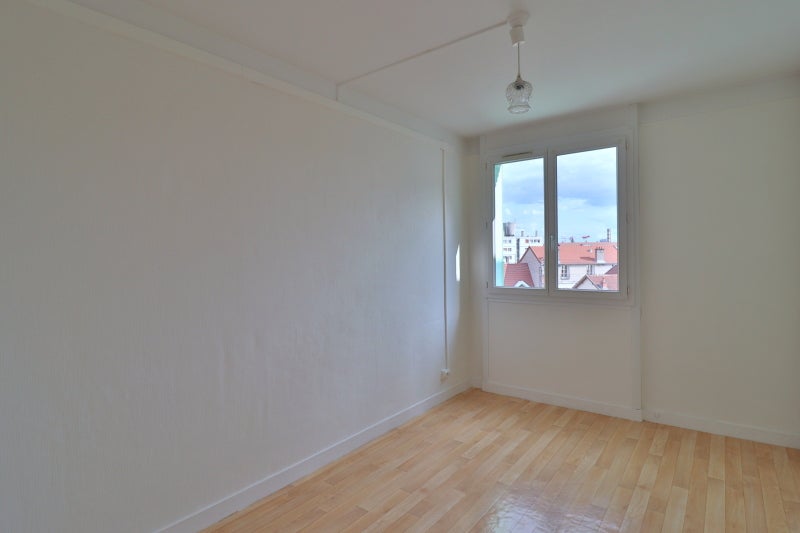 Appartement Rue Gaston Rogelin à Troyes