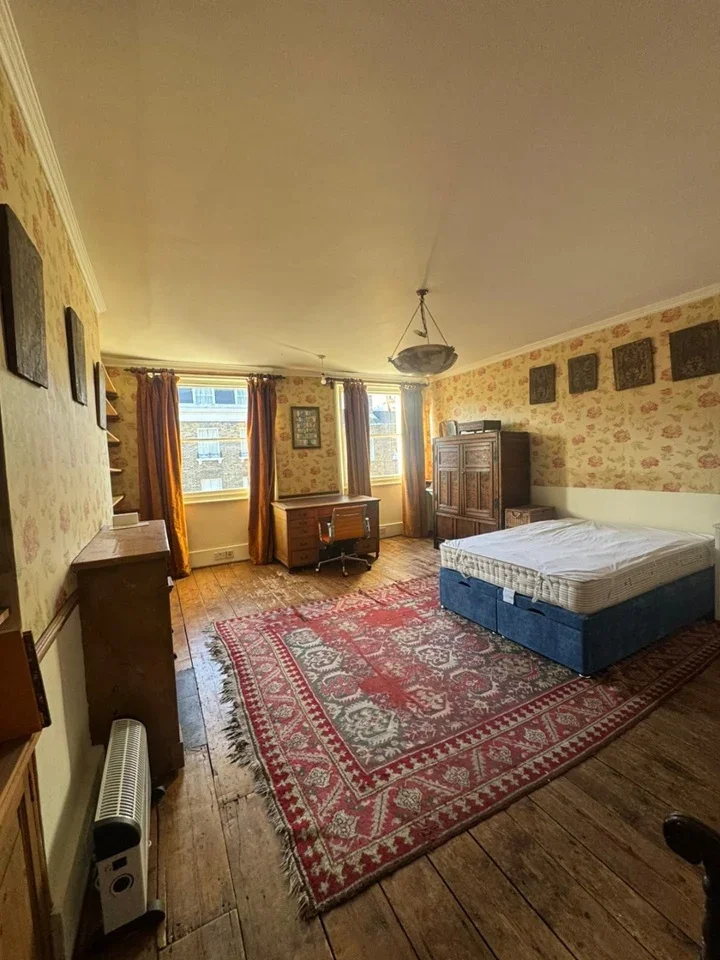 Room Upper Wimpole Street in City of Westminster