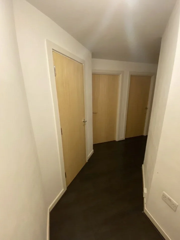 Flat Spring Place in Greater London
