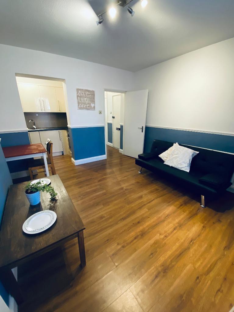 Flat Corfield Street in Greater London