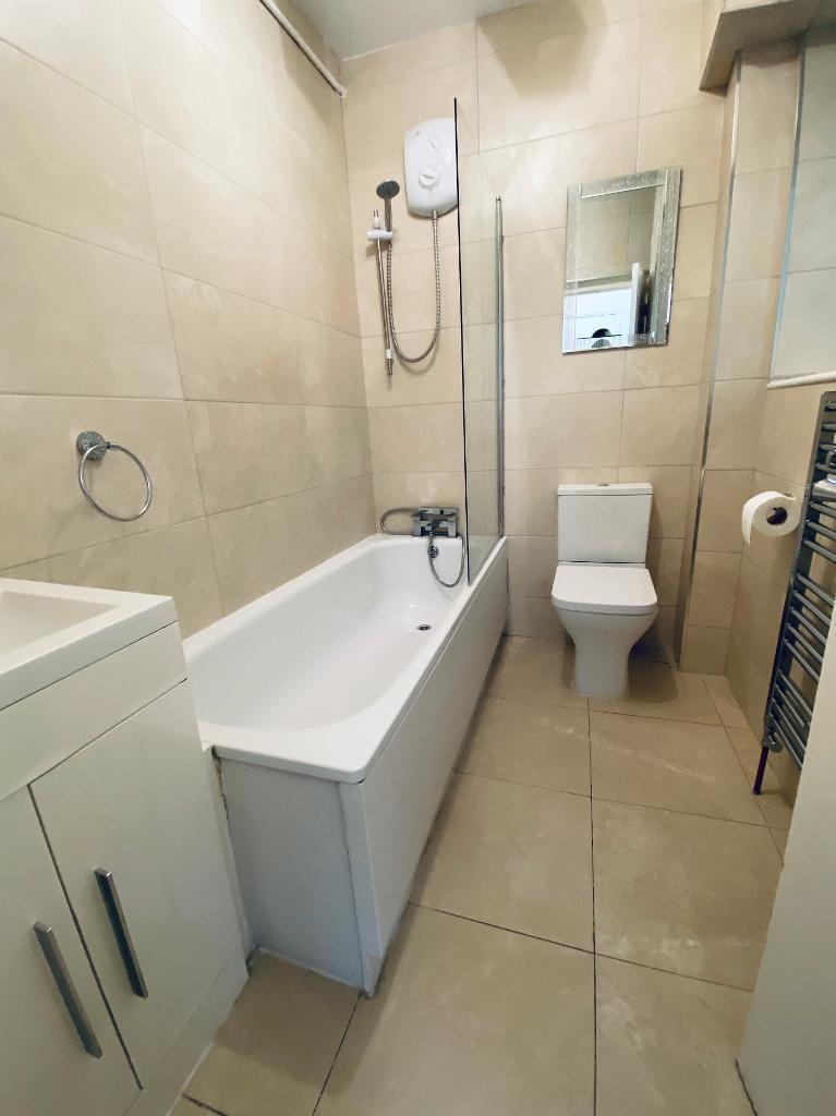 Flat Corfield Street in Greater London