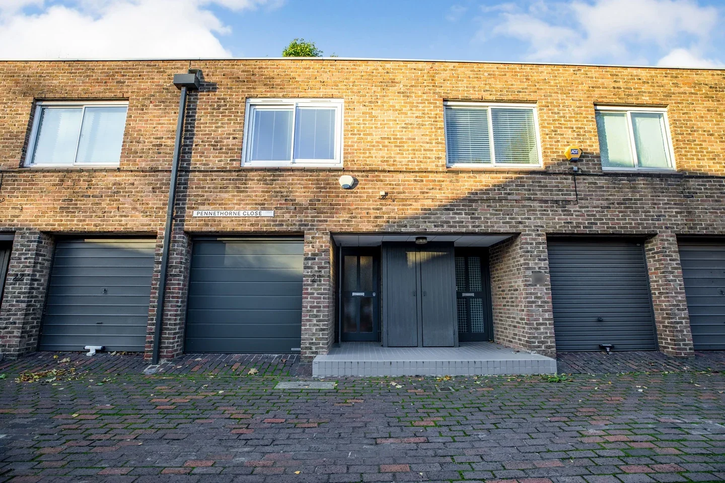 House Pennethorne Close in Greater London