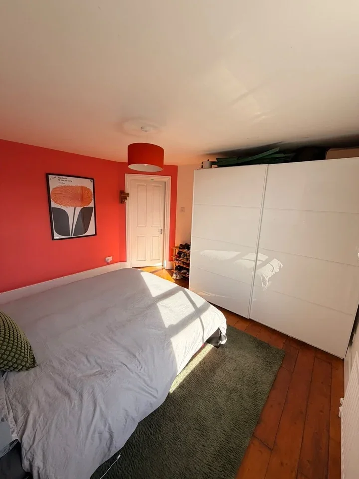 Flat Trent Road in Greater London