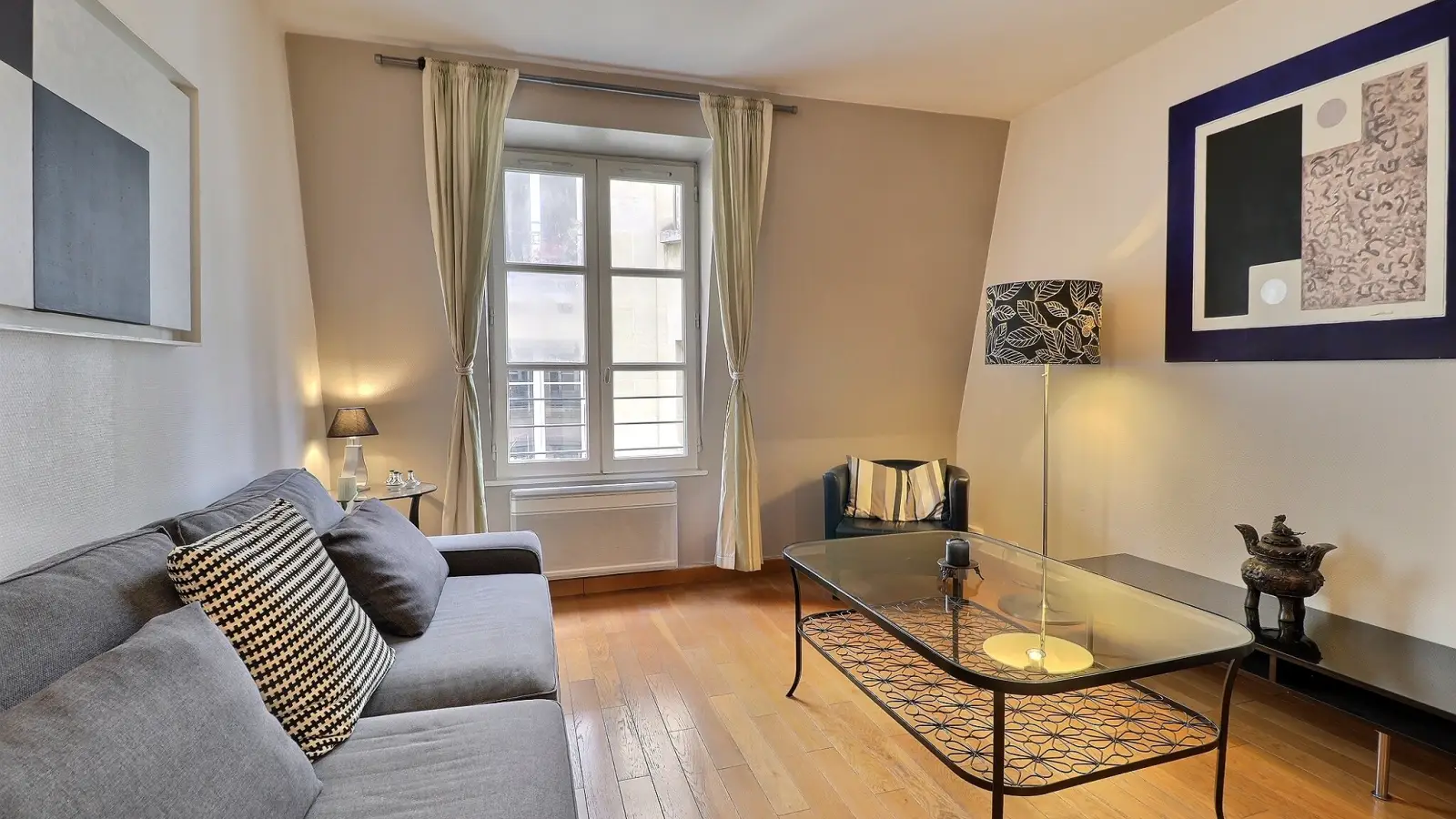 Flat Rue Beaubourg in Paris
