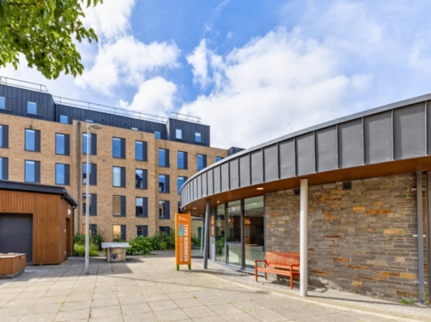 House Crown Place in Reading