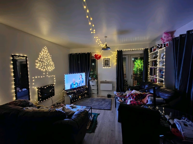 Room Oldfield Road in Salford