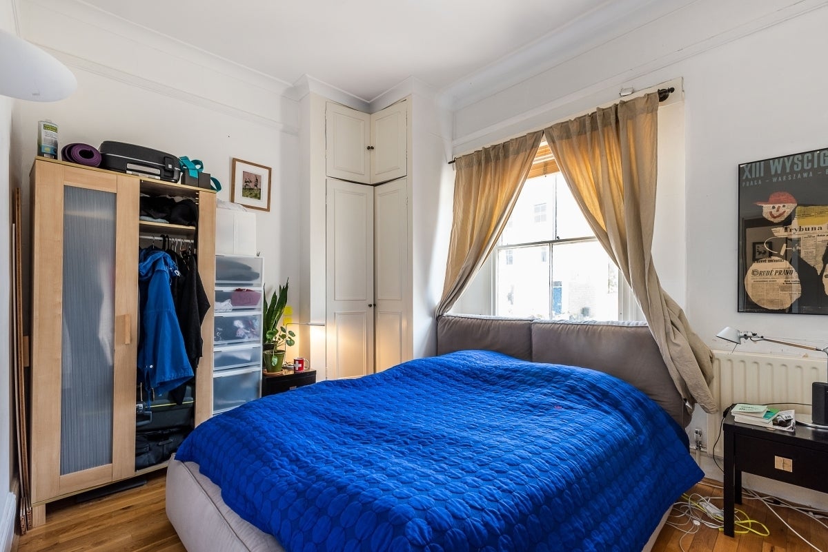Flat Redwood Mews in Greater London