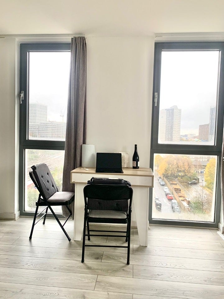 Flat Warton Road in Greater London