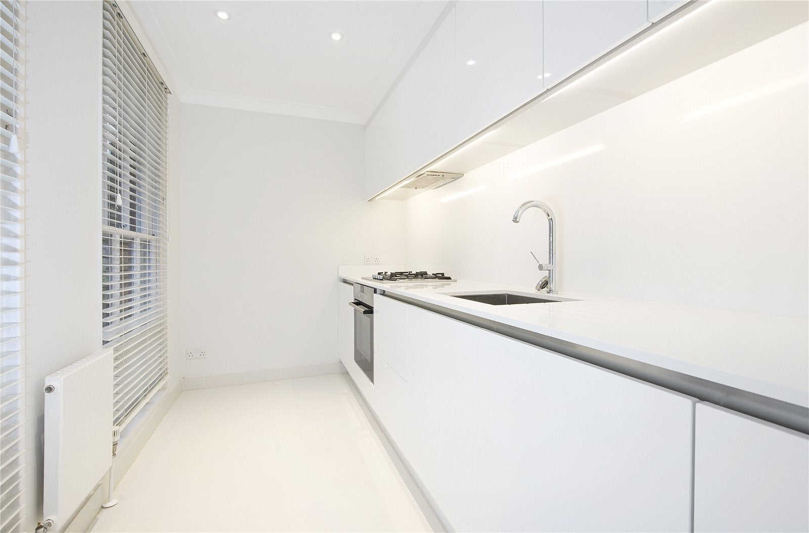 House Pavilion Road in Greater London