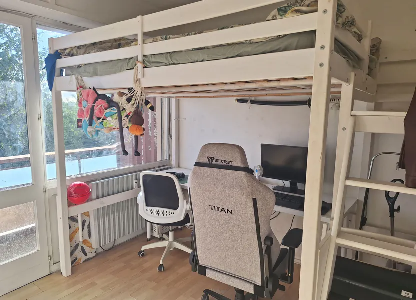Flat Rue Roustaing in Talence
