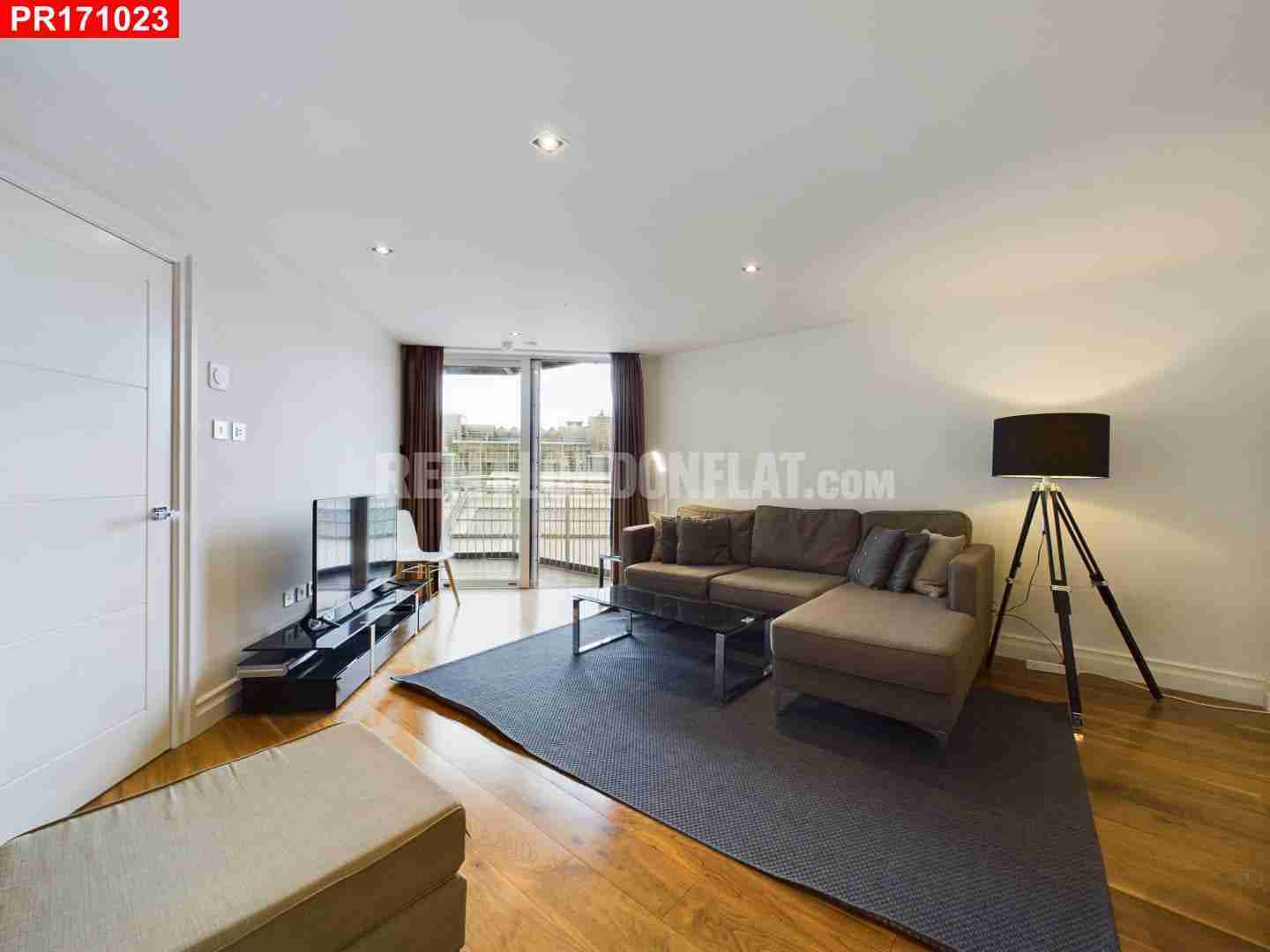 Flat Bridge Place in City of Westminster