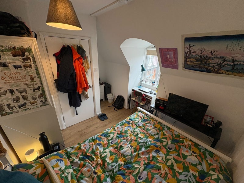 Room Tabard Street in Greater London