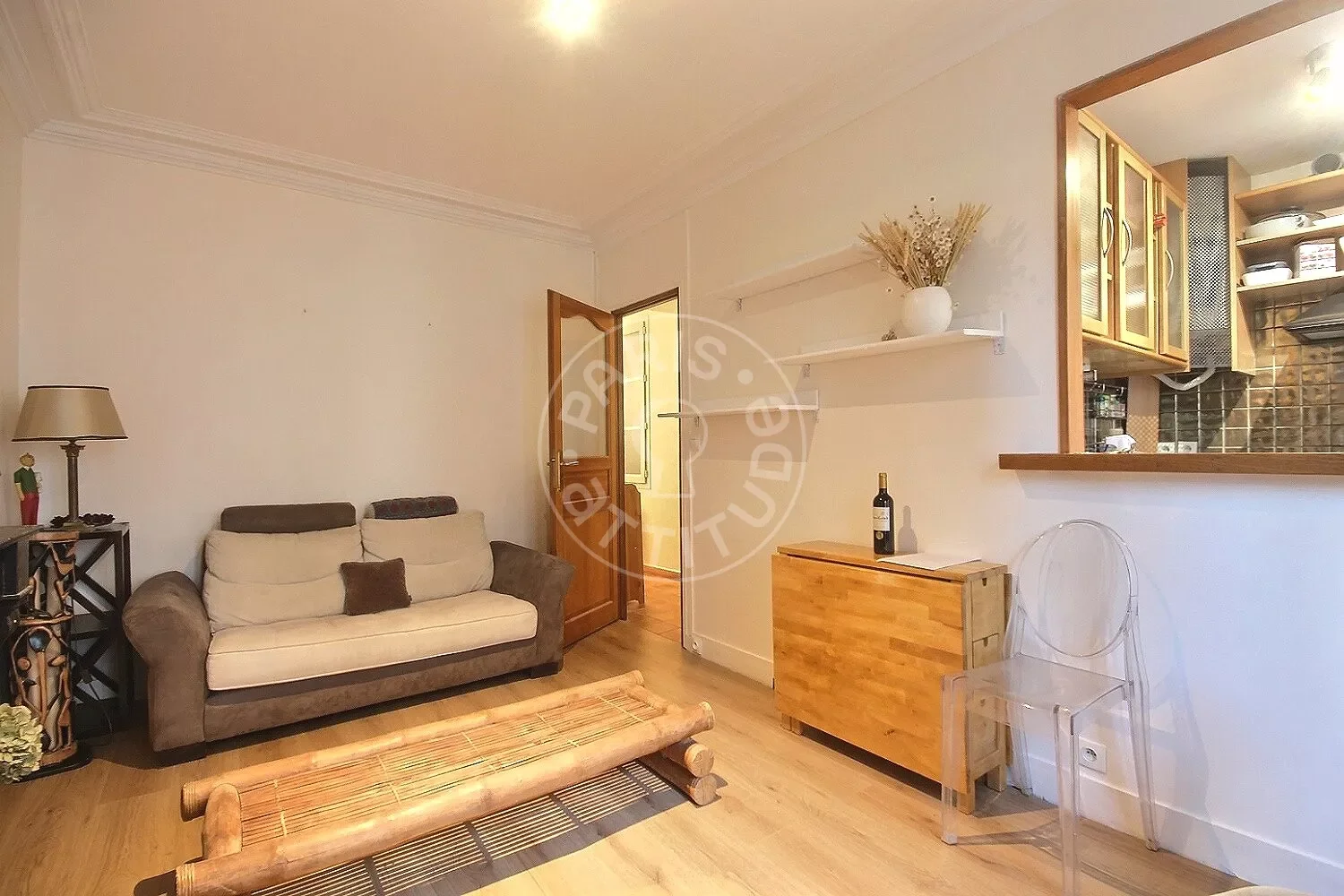 Flat Rue Custine in Paris