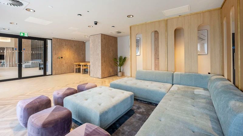 Flat Leylands Road in Leeds