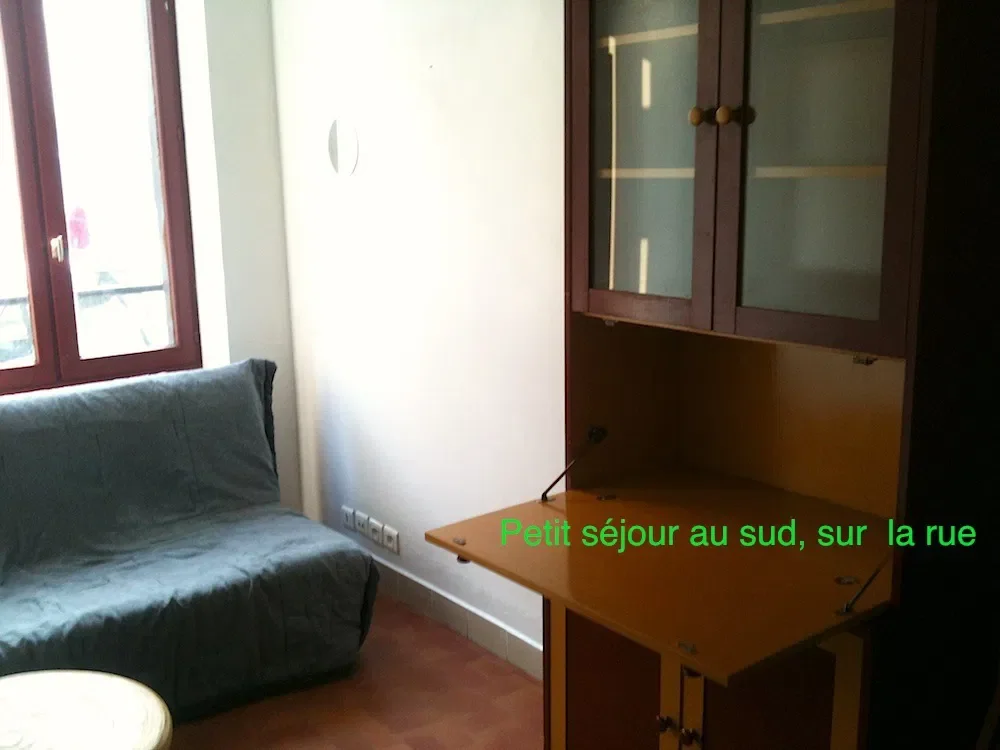 Chambre Route de Pontoise à Vaux-sur-Seine