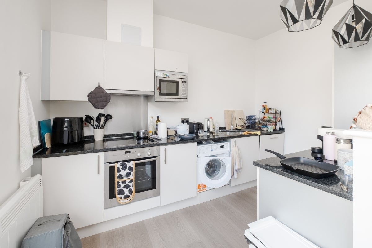 Flat Dereham Place in Greater London
