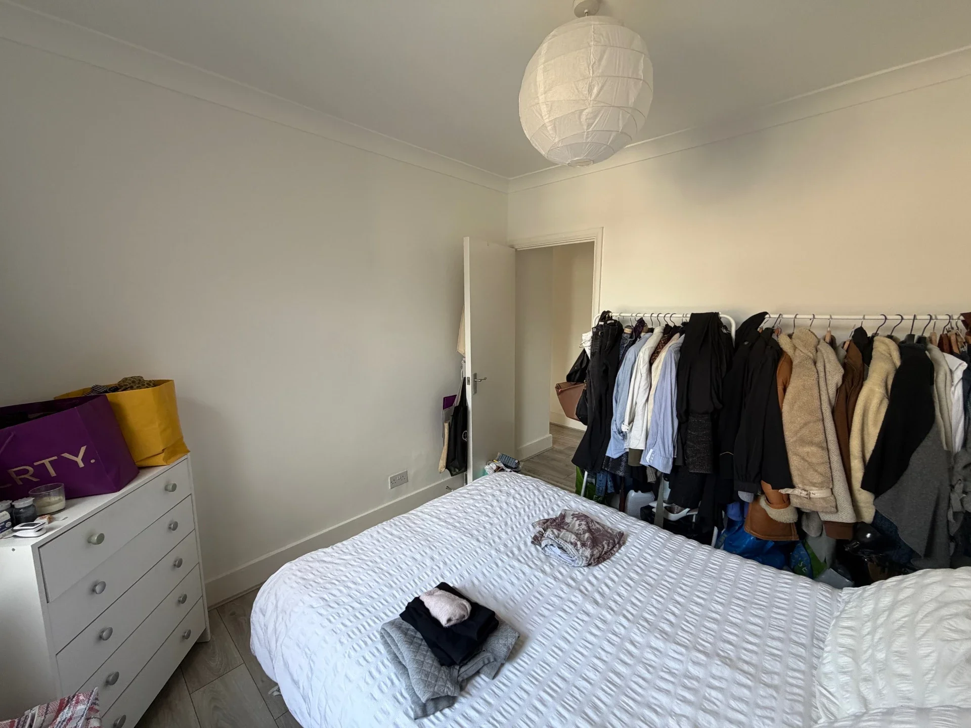 Flat Newington Green Road in Greater London