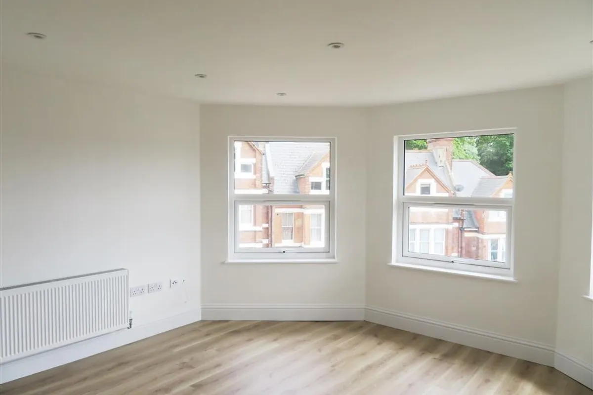 Flat Nelson Road in St Leonards