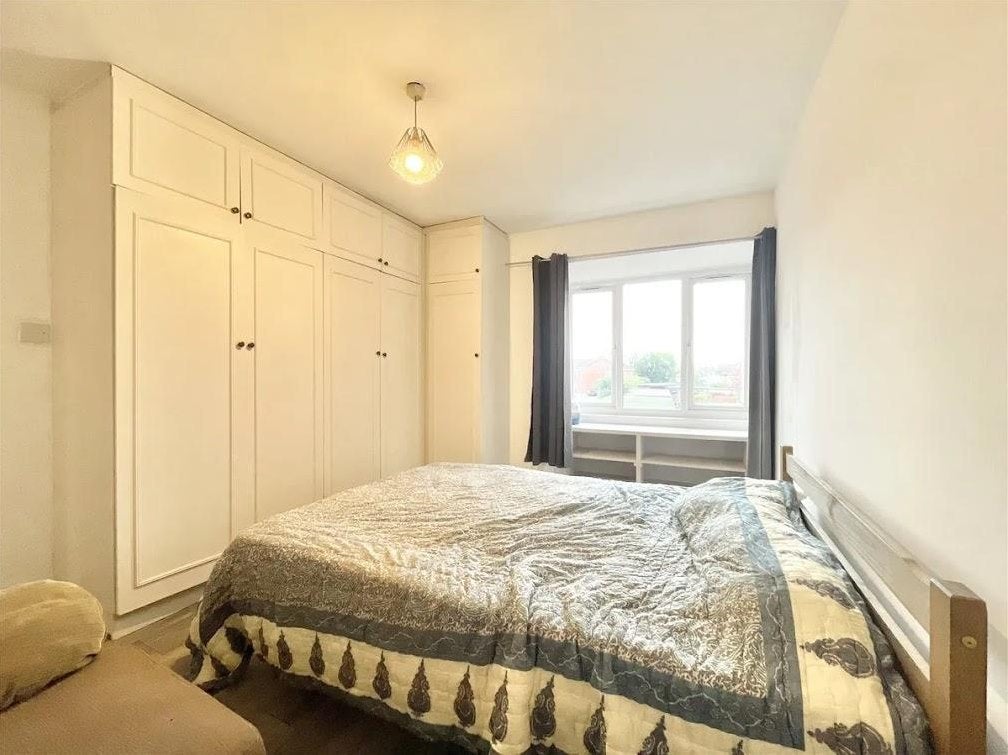 Flat Rufford Close in Greater London