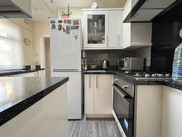 Flat Westrop in Highworth