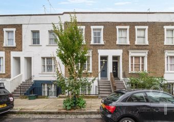 Flat Herbert Street in Greater London
