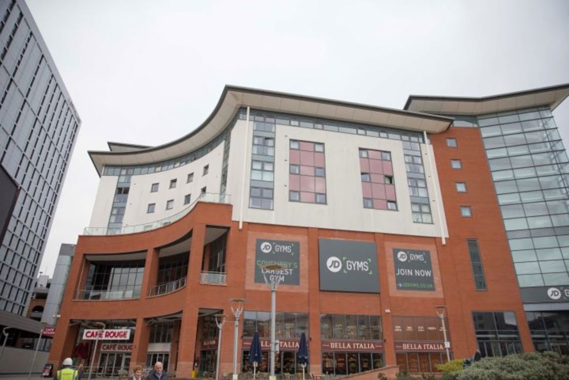 Flat Priory Street in Coventry