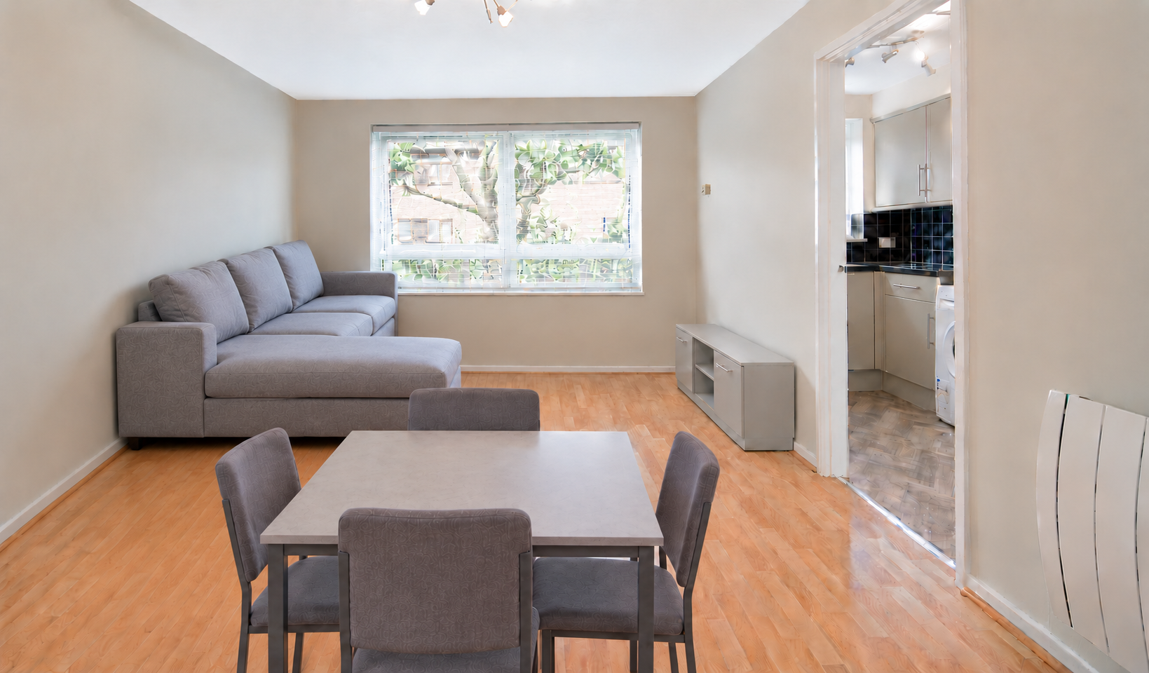 Flat Regent Square in Greater London