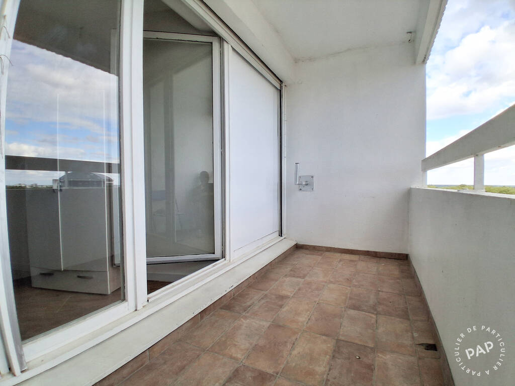 Chambre Rue Père André Jarlan à Évry