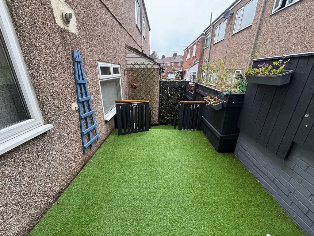 Flat Lansdowne Road in Middlesbrough