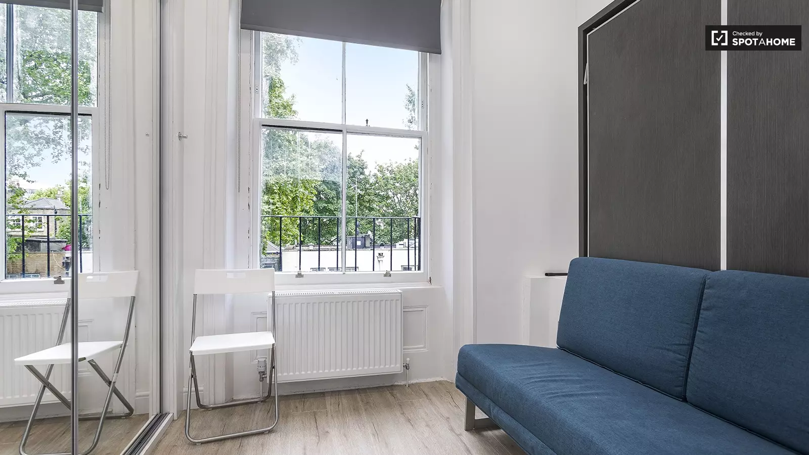 Flat Queensborough Terrace in City of Westminster