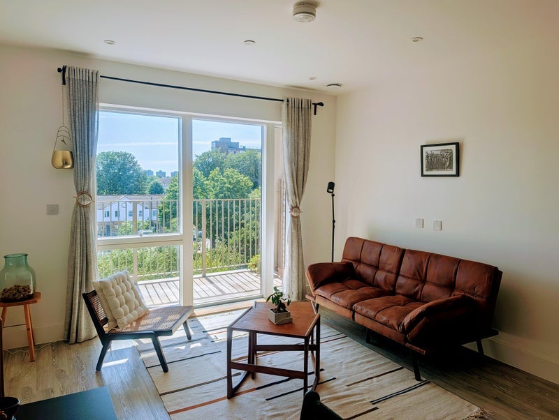 Flat Valley Road in Greater London